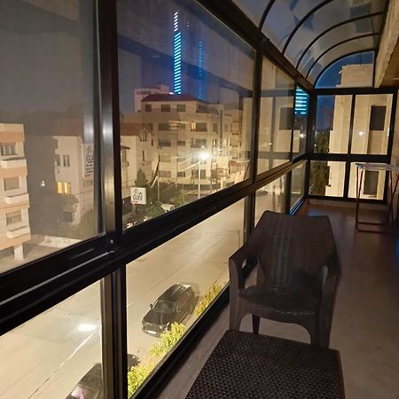 עמאן Nice Furnished Apartment מראה חיצוני תמונה